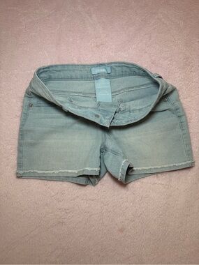 Light Wash Denim Shorts - kid’s Casual Cutoffs
